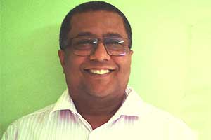 Dr Moshin Likoniwalla